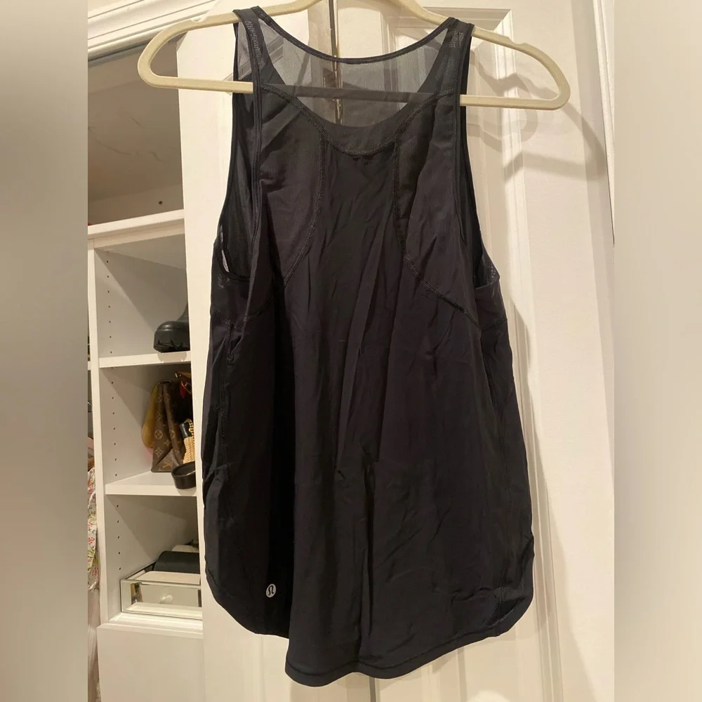 Lululemon 3 pack tops | red, black and maroon | size6 - Picture 4 of 12